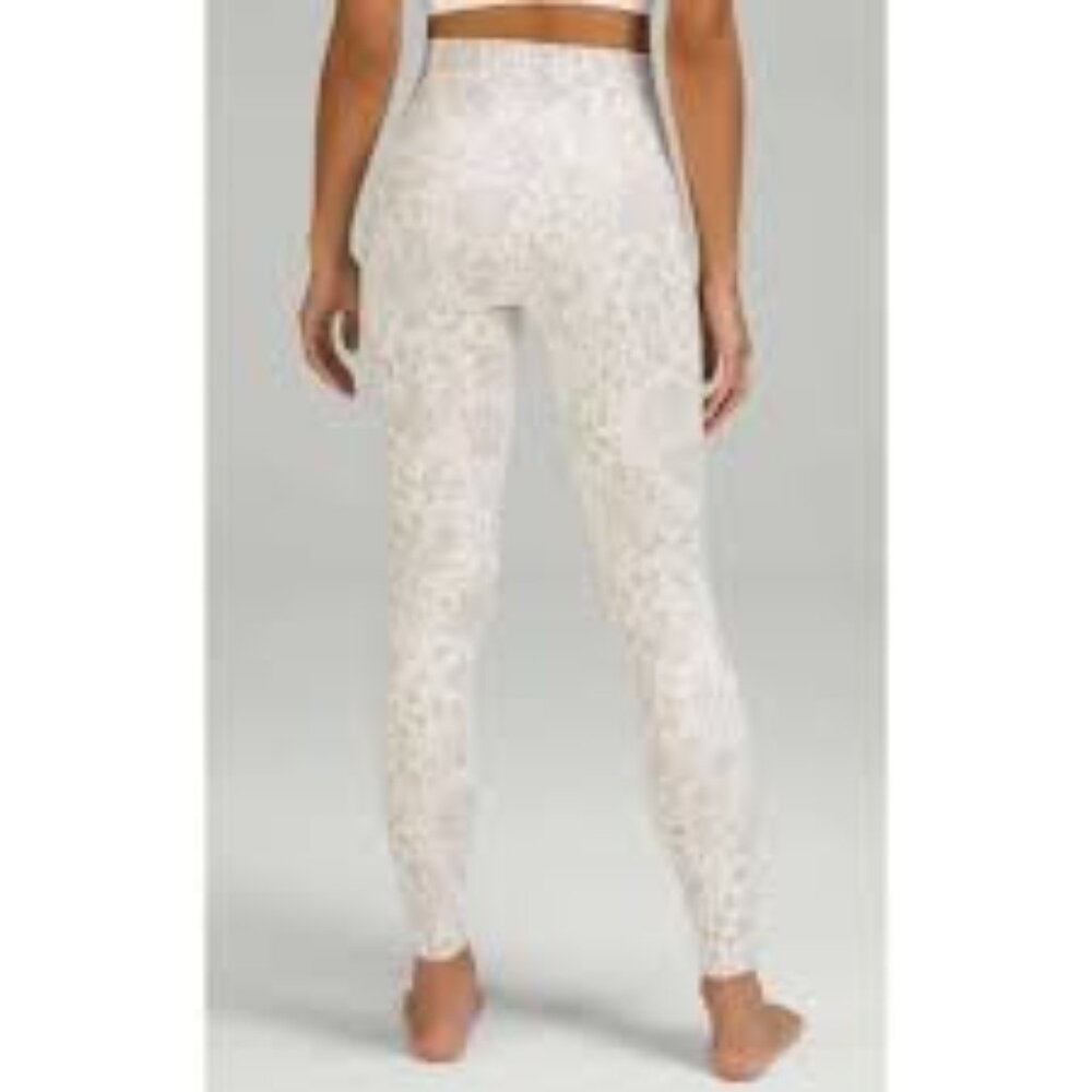 Lululemon Align Leggings - Chetah Print! Size 8